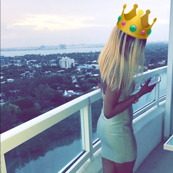 BIG DISCOUNTS ON ITEMS SHOP NOW - Picture 2 of 2